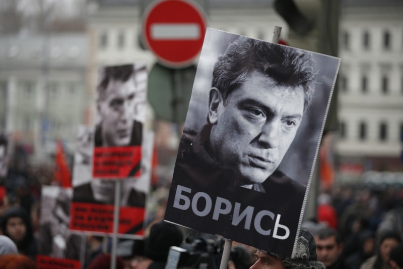 Плакаты и лозунги на шествии Бориса Немцова - БОРИСЬ!